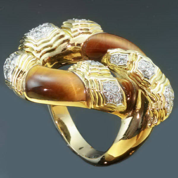 Golden estate ring with diamonds and tiger eye from the seventies